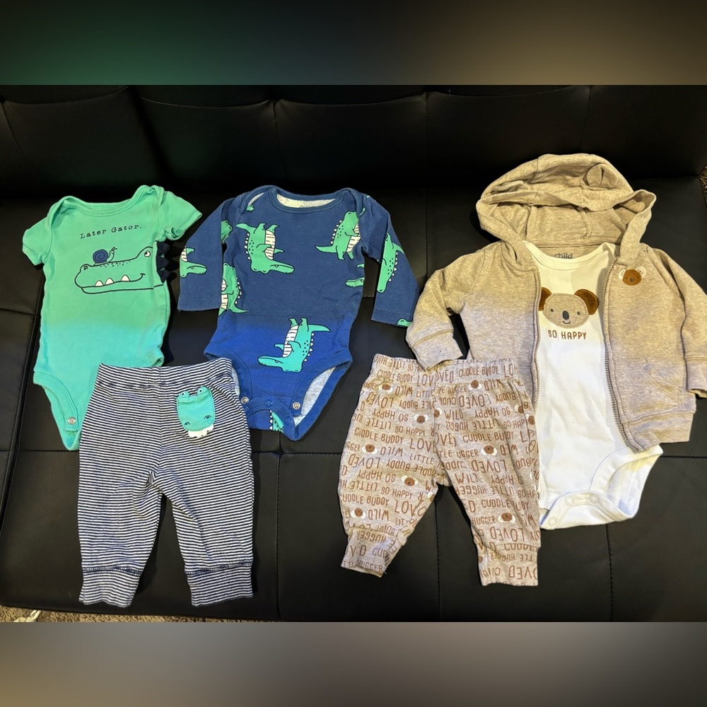 Baby boys clothing bundle 0-3 months